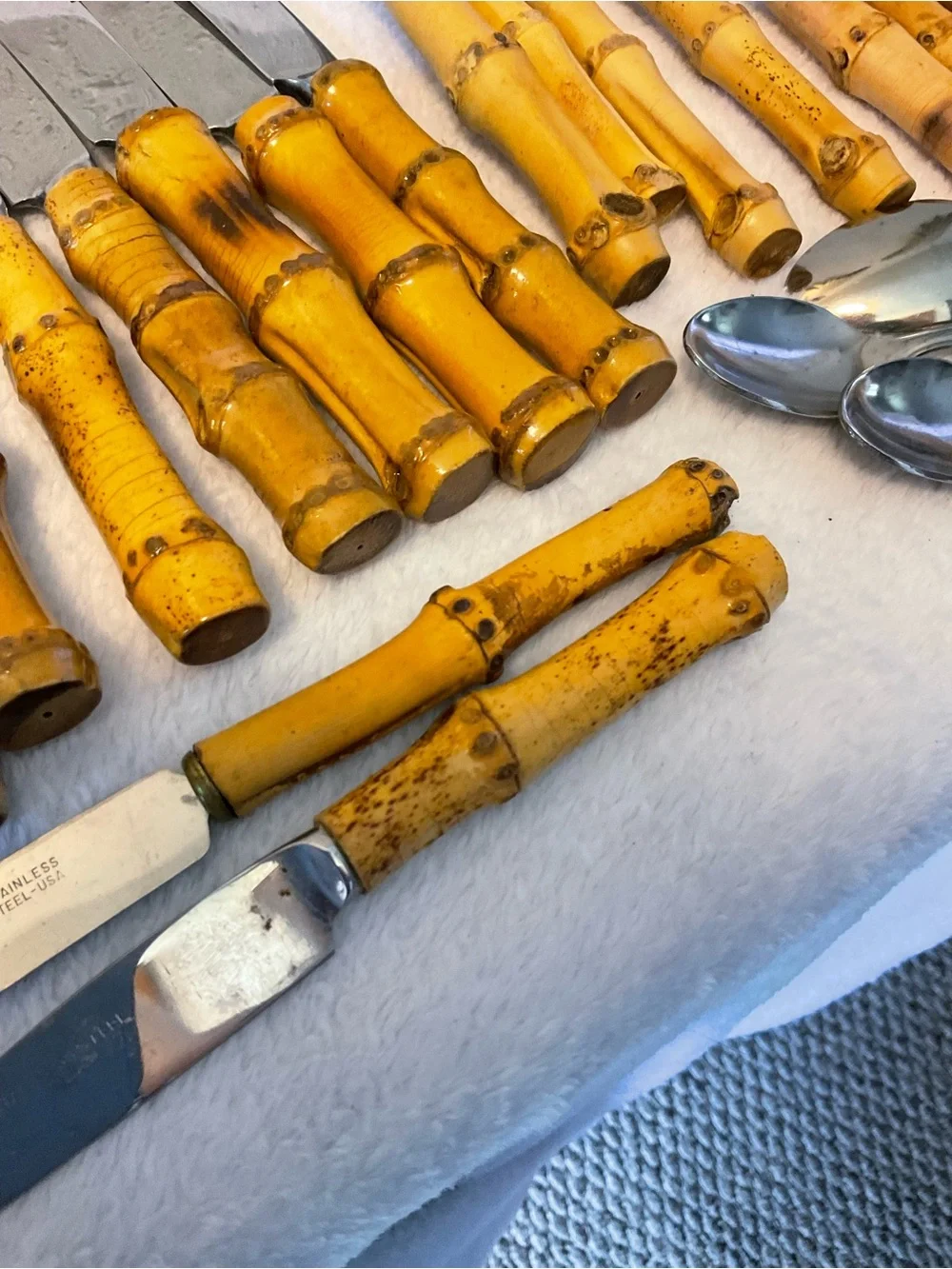 VINTAGE MCM AUTHENTIC BAMBOO HANDLE TIKI FLATWARE STAINLESS STEEL JAPAN 24 pcs - Picture 11 of 13